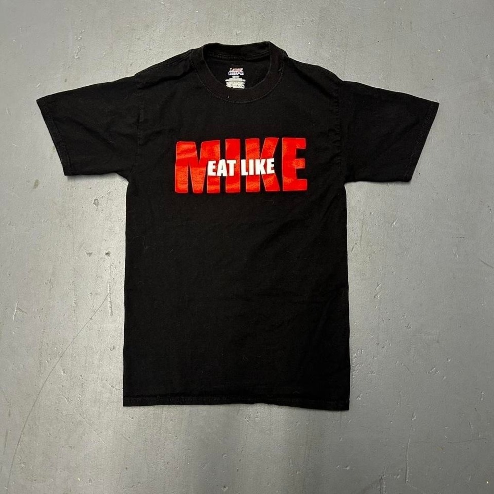 Vintage 2000s Michael Jordan steakhouse "eat like Mike" graphic tshirt
